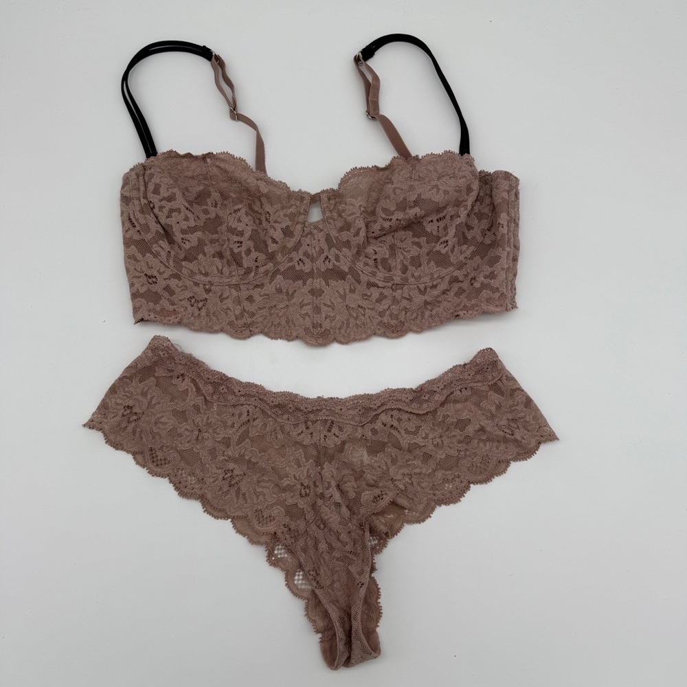 Fleur Du Mal Charlotte Lace Longline Bra and Panty Set in Tan